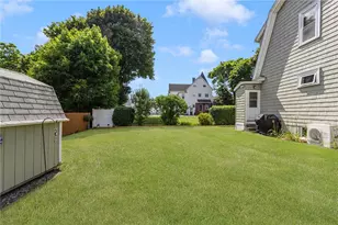 19 Bouvier Ave, Lincoln, RI 02838 - Photo 36