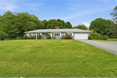 8 Wabasso Terrace, Middletown, RI 02842 - Photo 4