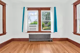 61 Burnside St, Cranston, RI 02910 - Photo 8