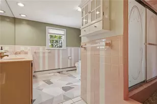 16 Old Simmonsville Rd, Johnston, RI 02919 - Photo 14