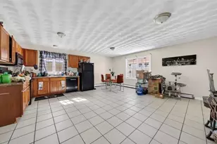 175 Russo St, Providence, RI 02904 - Photo 14