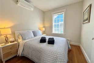 19 Walnut St, Newport, RI 02840 - Photo 8