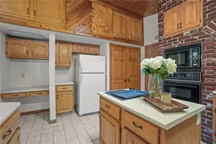 18 Biscuit Hill Rd, Foster, RI 02825 - Photo 8