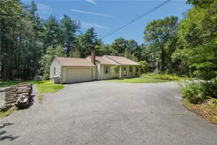 18 Biscuit Hill Rd, Foster, RI 02825 - Photo 2
