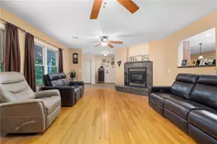 45 Lotter Ln, Scituate, RI 02857 - Photo 14