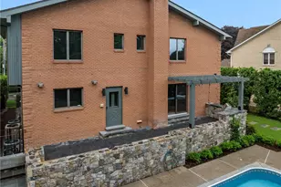 14 Maxcy Dr, Providence, RI 02906 - Photo 34