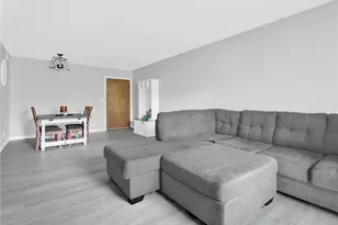 1137 Hartford Ave, Johnston, RI 02919 - Photo 4