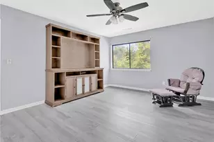1137 Hartford Ave, Johnston, RI 02919 - Photo 14