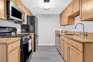 1137 Hartford Ave, Johnston, RI 02919 - Photo 12