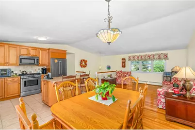 82 Hope Road, Cranston, RI 02921 - Photo 6