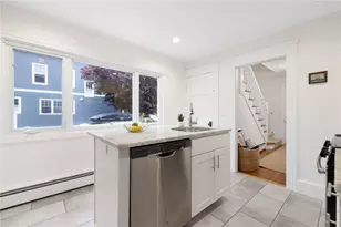 19 County St, Newport, RI 02840 - Photo 18