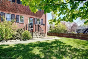 70 Carroll Ave, Newport, RI 02840 - Photo 1