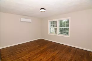 15 Saratoga Rd, North Kingstown, RI 02852 - Photo 8
