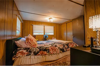 979 Tollgate Road, Warwick, RI 02886 - Photo 10
