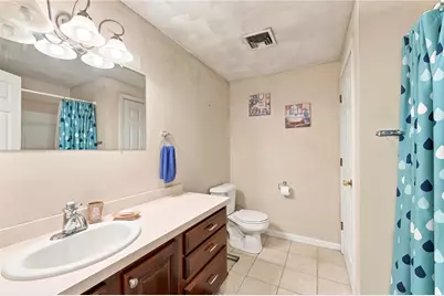 450 Providence Street #31, West Warwick, RI 02893 - Photo 16