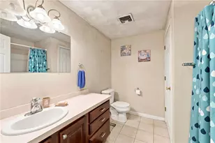 450 Providence St, West Warwick, RI 02893 - Photo 16