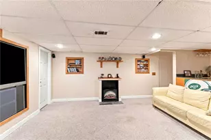 450 Providence St, West Warwick, RI 02893 - Photo 24