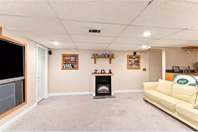450 Providence Street #31, West Warwick, RI 02893 - Photo 24