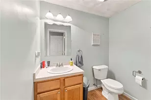 450 Providence St, West Warwick, RI 02893 - Photo 10