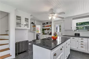 279 Jepson Ln, Portsmouth, RI 02871 - Photo 4