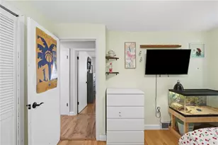 80 Barrett Ave, North Providence, RI 02904 - Photo 20