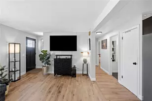80 Barrett Ave, North Providence, RI 02904 - Photo 16