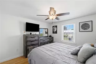 80 Barrett Ave, North Providence, RI 02904 - Photo 18