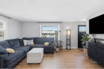 80 Barrett Avenue, North Providence, RI 02904 - Photo 12