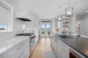 173 Green Hill Ocean Dr, South Kingstown, RI 02879 - Photo 10