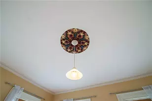 68 Dexter St, Providence, RI 02909 - Photo 20