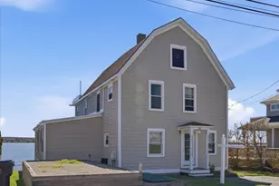 38 Aquidneck Ave, Portsmouth, RI 02871 - Photo 1