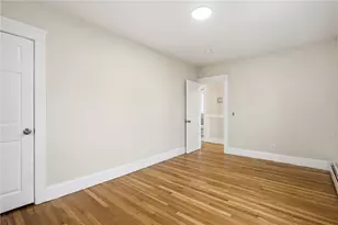16 Broom St, Providence, RI 02905 - Photo 14