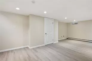 16 Broom St, Providence, RI 02905 - Photo 36