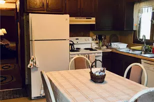 24 Continental Dr, Middletown, RI 02842 - Photo 6
