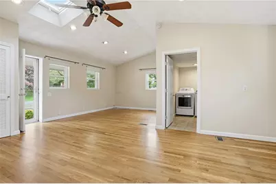 135 Red Chimney Drive, Warwick, RI 02886 - Photo 14