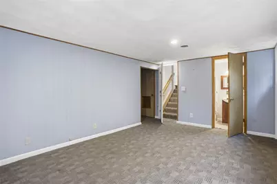 135 Red Chimney Drive, Warwick, RI 02886 - Photo 40