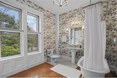 43 Old Beach Road, Newport, RI 02840 - Photo 20