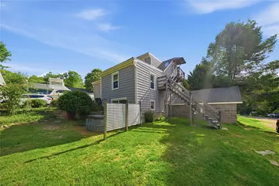 15 Kardway Street, South Kingstown, RI 02879 - Photo 12