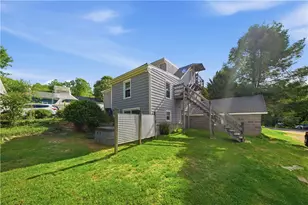 15 Kardway St, South Kingstown, RI 02879 - Photo 12