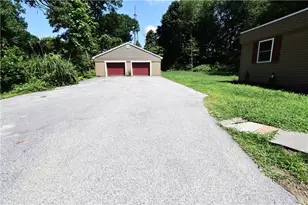 304 Getchell Ave, Woonsocket, RI 02895 - Photo 24