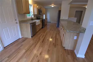 304 Getchell Ave, Woonsocket, RI 02895 - Photo 6
