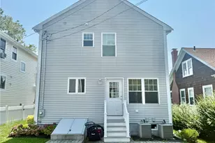 52 Bedlow Ave, Newport, RI 02840 - Photo 24