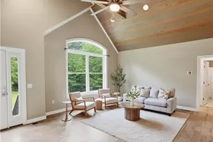 70 Tripps Corner Rd, Exeter, RI 02822 - Photo 12