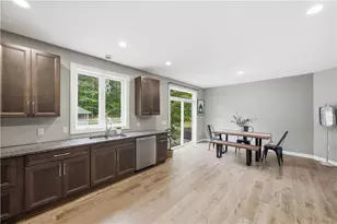 70 Tripps Corner Rd, Exeter, RI 02822 - Photo 14