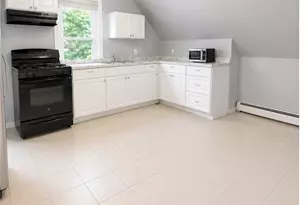 40 Norwich Ave, Providence, RI 02905 - Photo 2