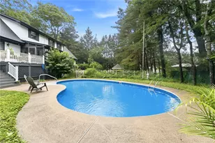 14 Maplecrest Dr, Smithfield, RI 02828 - Photo 6
