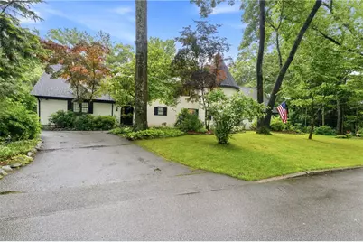14 Maplecrest Drive, Smithfield, RI 02828 - Photo 10