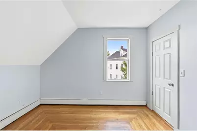 35 Lawrence Street, Providence, RI 02909 - Photo 16