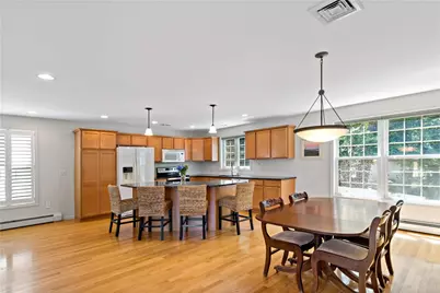 120 Montauk Road, Narragansett, RI 02882 - Photo 6