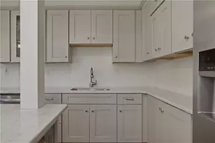 4 Red Cross Terrace, Newport, RI 02840 - Photo 6